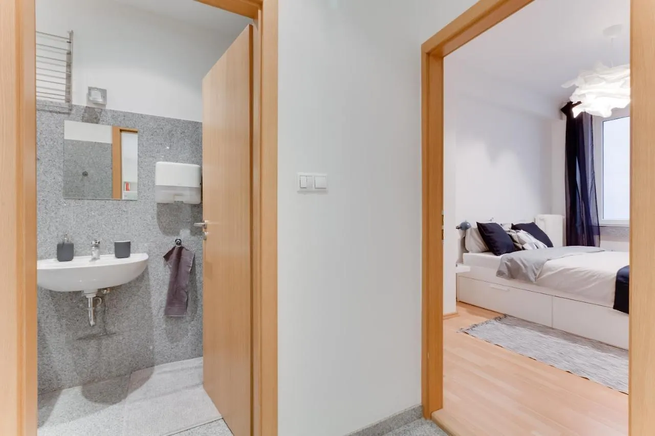 Top Flat 2 Bedrooms In Historical Center - Klimentska Prague 0*,  Czech Republic