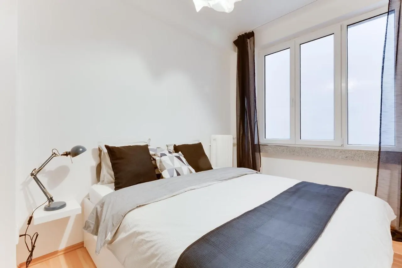 Top Flat 2 Bedrooms In Historical Center - Klimentska Prague